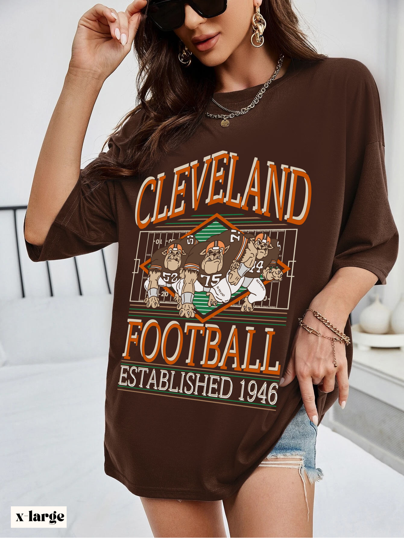 Vintage Cleveland Browns T-Shirt - Retro NFL Football Browns Short Sleeve Tee - 90's, 80's, 70's - Design 4